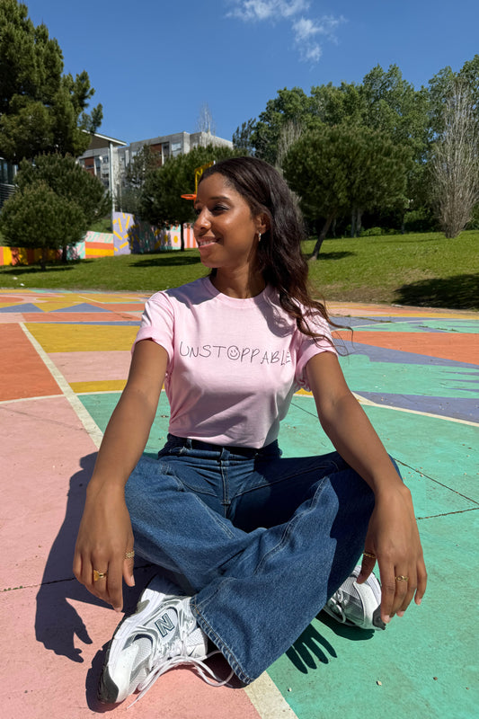 T-SHIRT MULHER UNSTOPPABLE PINK